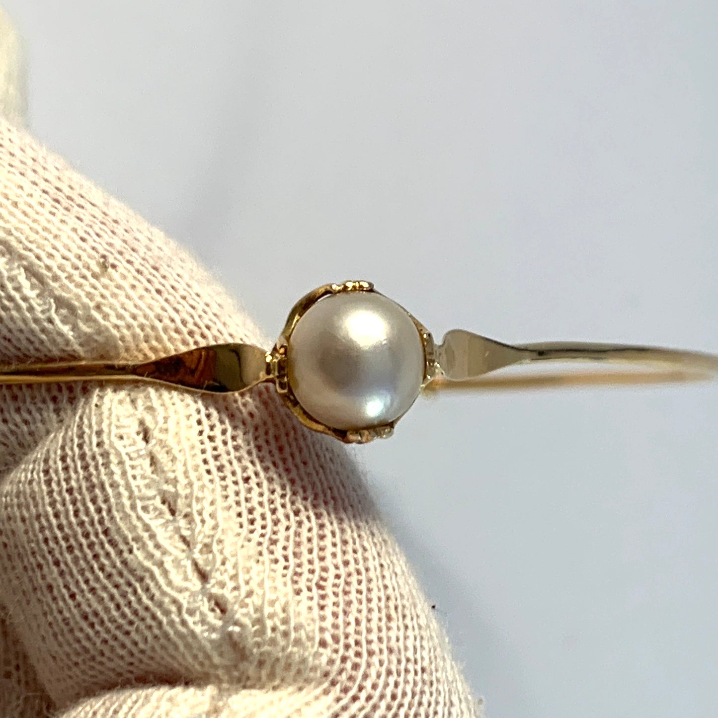 Rudolf Albertini, Stockholm year 1921. Antique 18k Gold Pearl Bracelet.