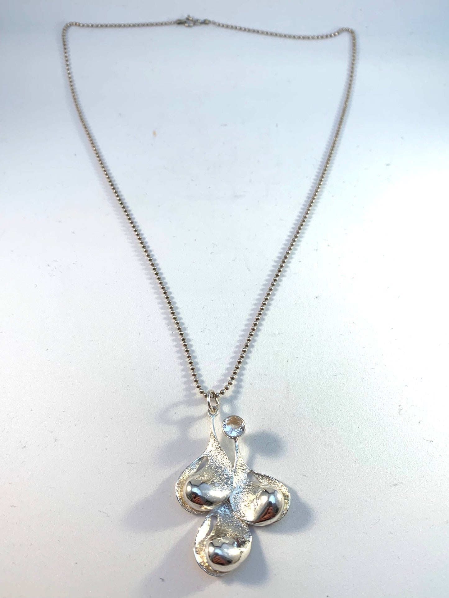 Örneus, Stockholm year 1974 Sterling Silver Rock Crystal Pendant Necklace.