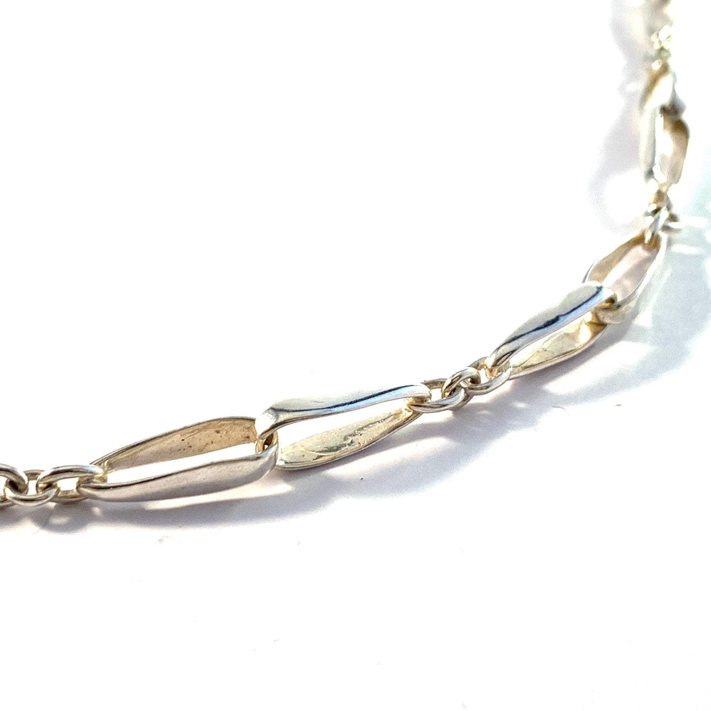 Alton, Sweden 1960-70s. Sterling Silver Link Necklace. 31"