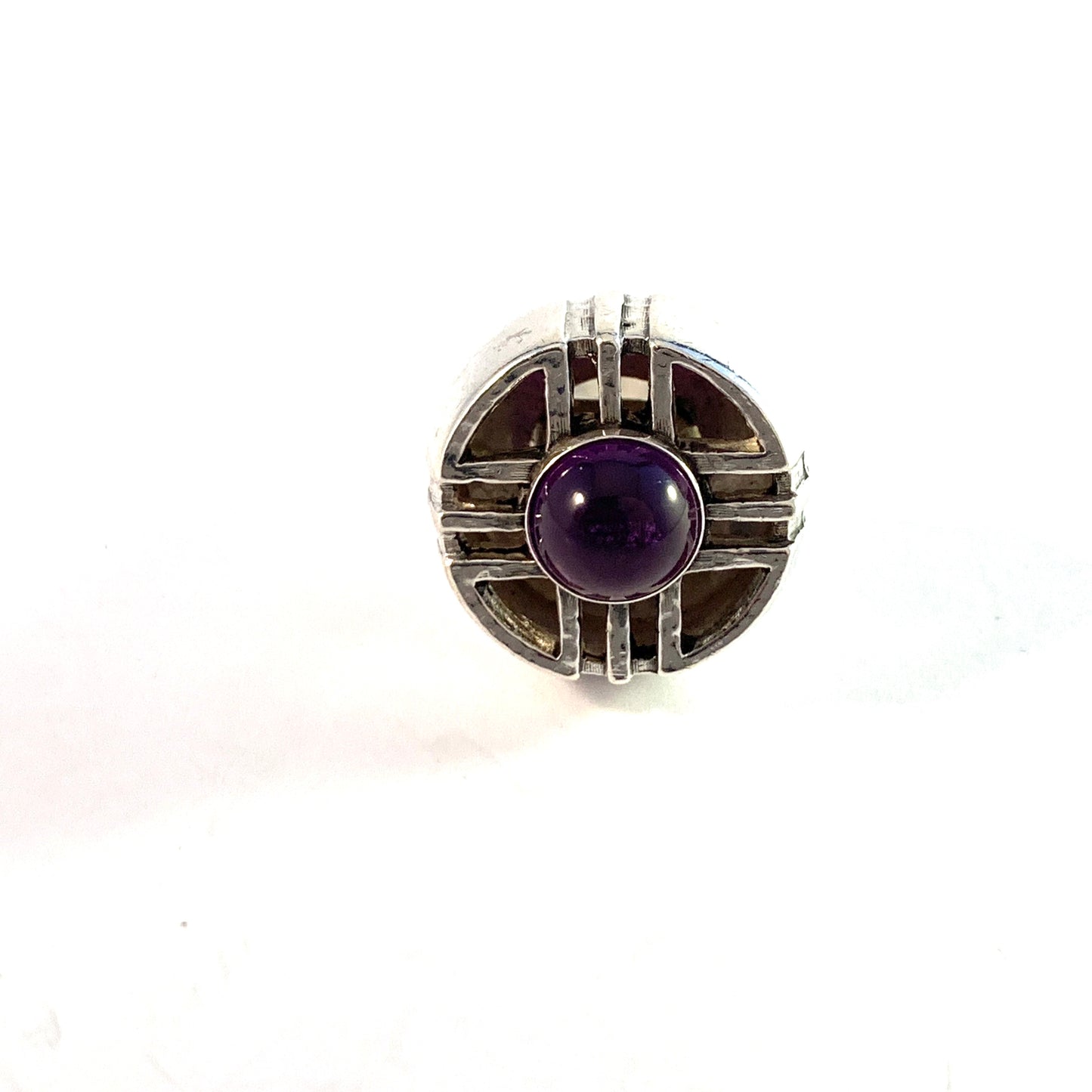 Bengt Hallberg, Sweden 1969. Bold Solid Silver Amethyst Ring.