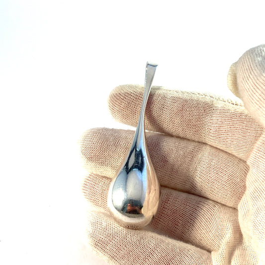 Per Dåvik for Alton, Sweden 1973. Large Sterling Silver Drop Pendant. Signed