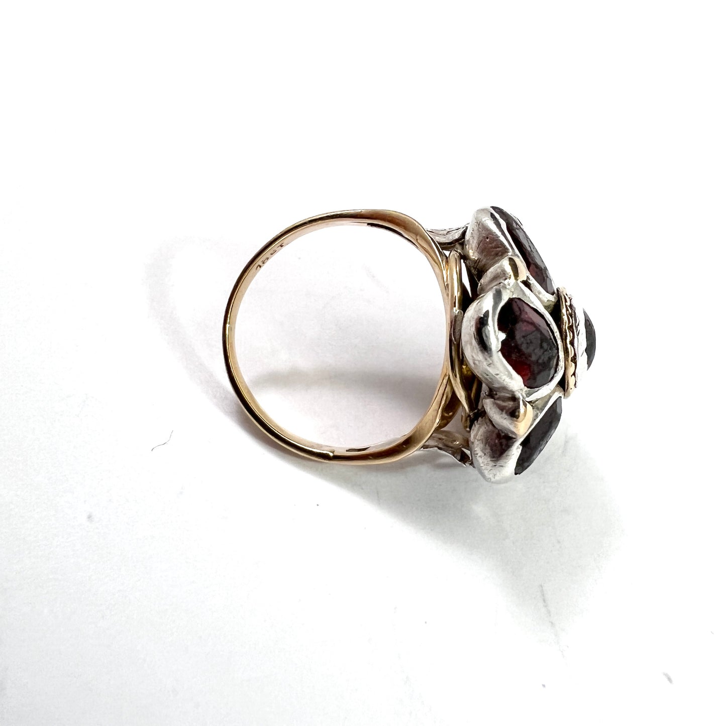 Antique Georgian 18k Gold Silver Garnet Ring.
