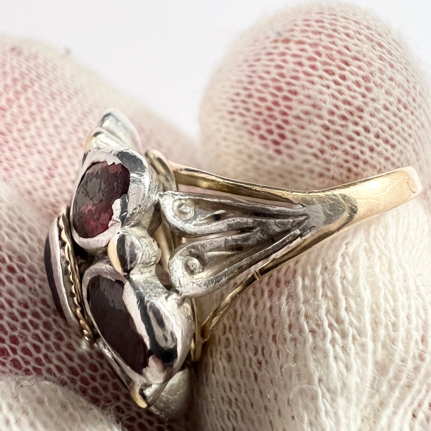 Antique Georgian 18k Gold Silver Garnet Ring.
