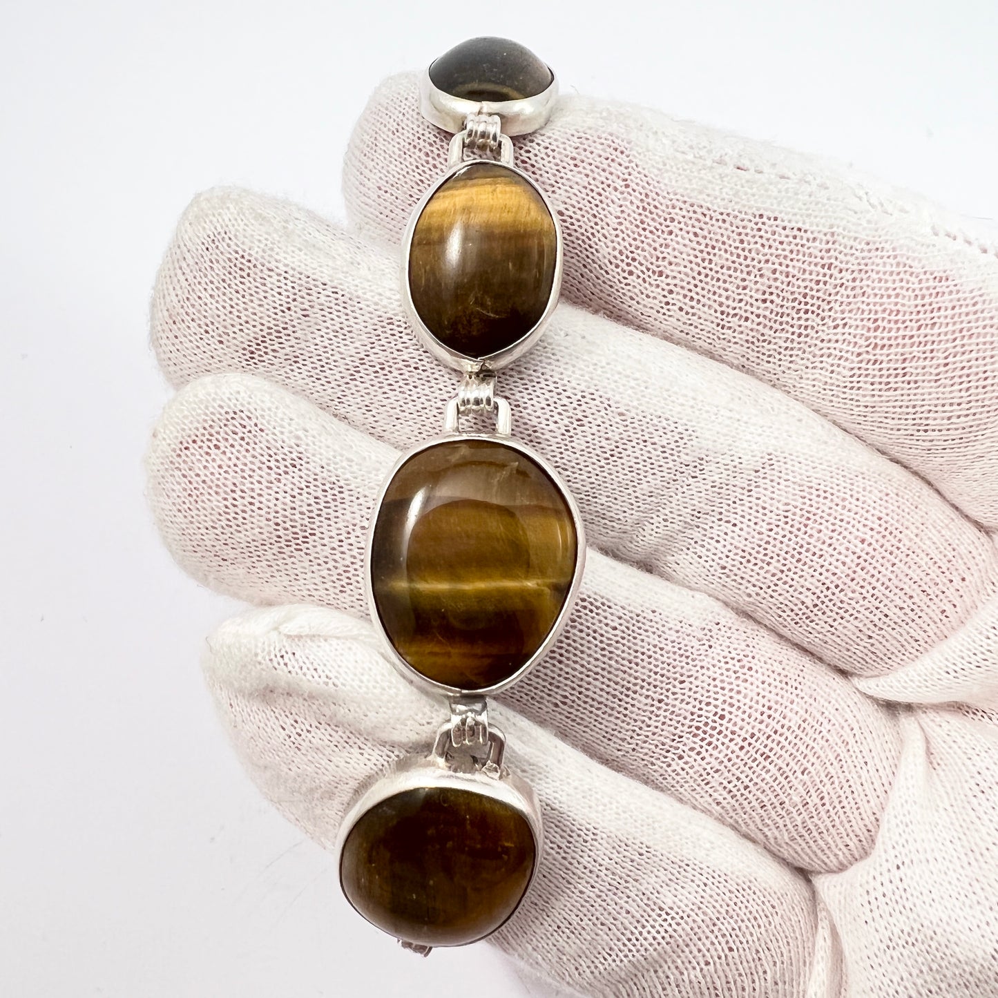 Vintage 1960s Solid 835 Silver Tiger's Eye Bracelet.