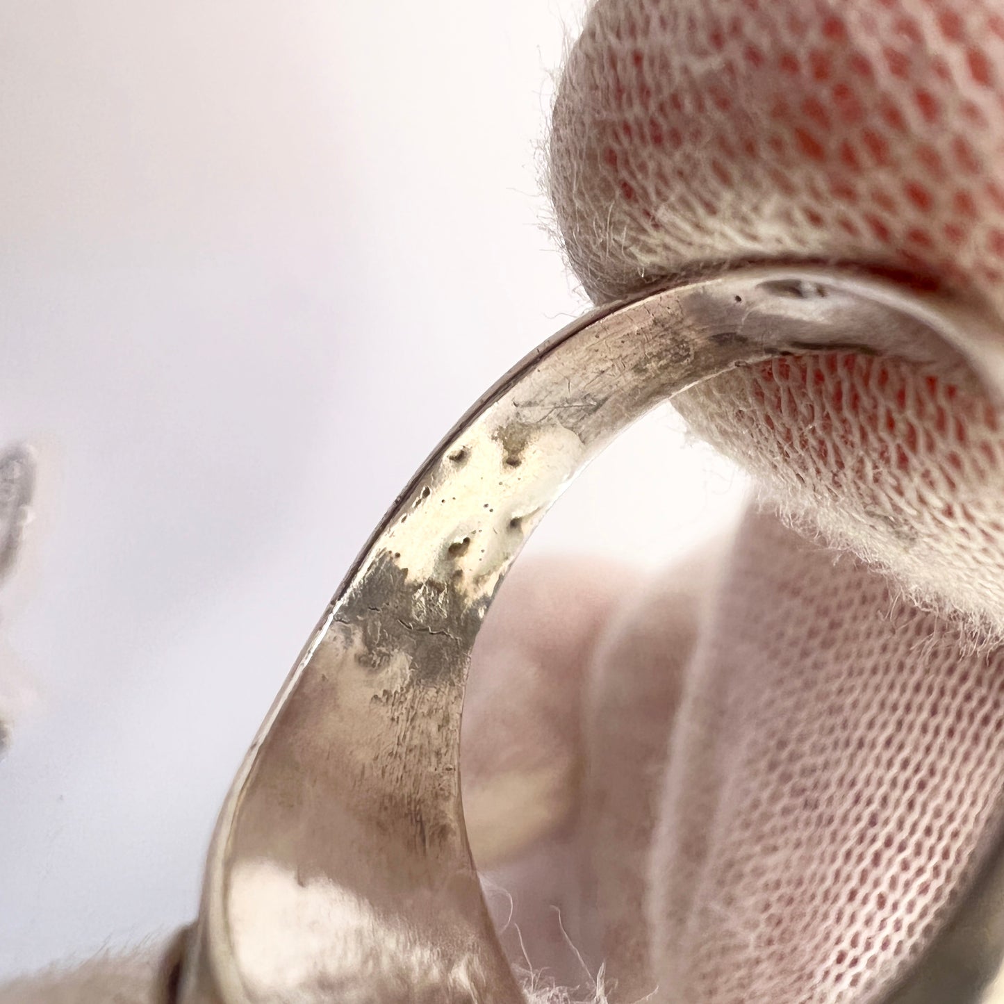 Vintage Novelty Solid Silver Possibly Meteorite Ring.