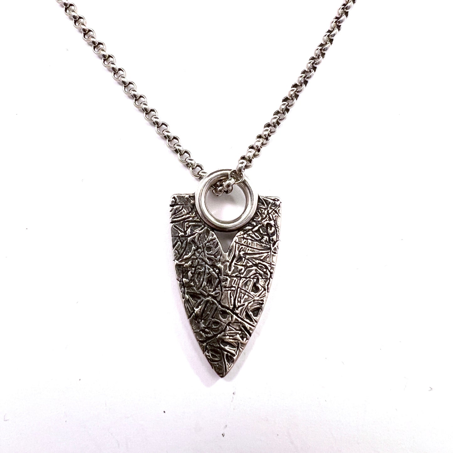 Kalevala Koru, Finland Pre-Owned Sterling Pendant Necklace. Design Live your dream.