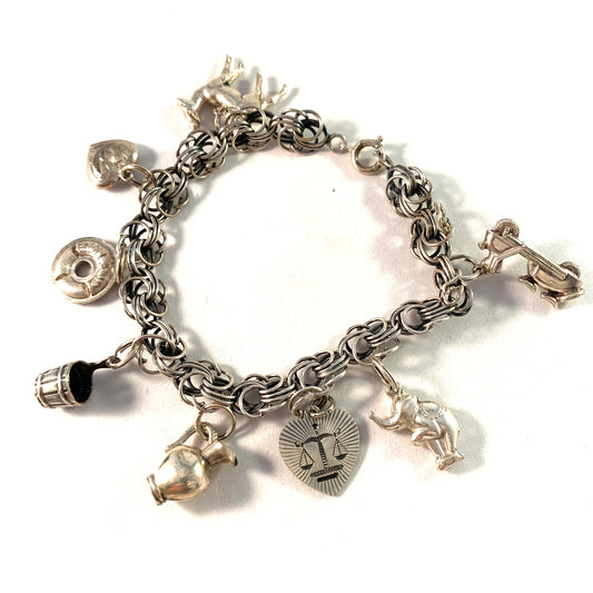 Einari Ailio, Finland Vintage 1960s Solid Silver Charm Bracelet.