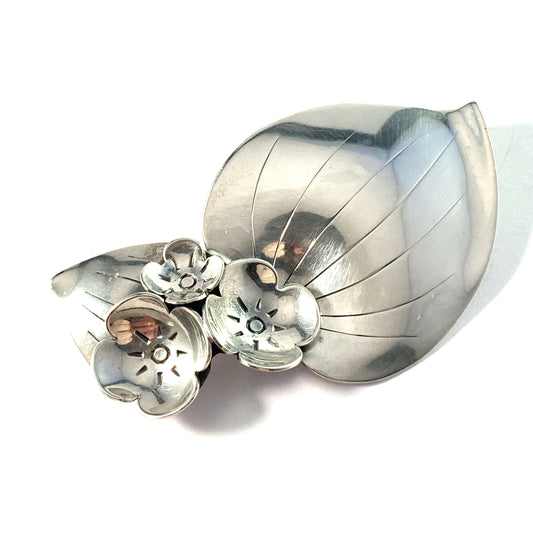 Michelsen, Stockholm year 1949. Sterling Silver Brooch.