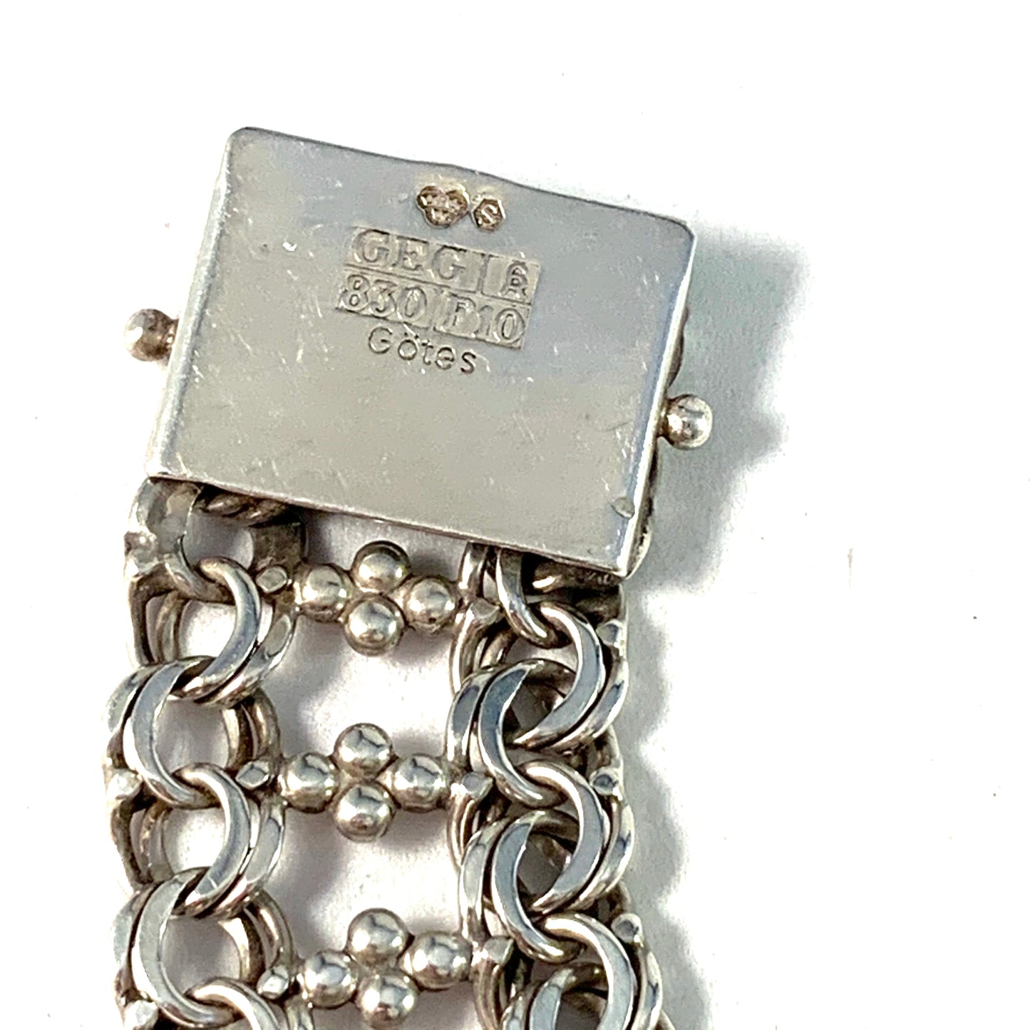 Götes Guldvaror, Sweden 1980 Vintage Solid Silver 2 Strand Bismark Bracelet.