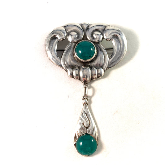 Jensen & Akerlund, Denmark 1910s Art Nouveau Skonvirke Silver Chrysoprase Large Brooch.