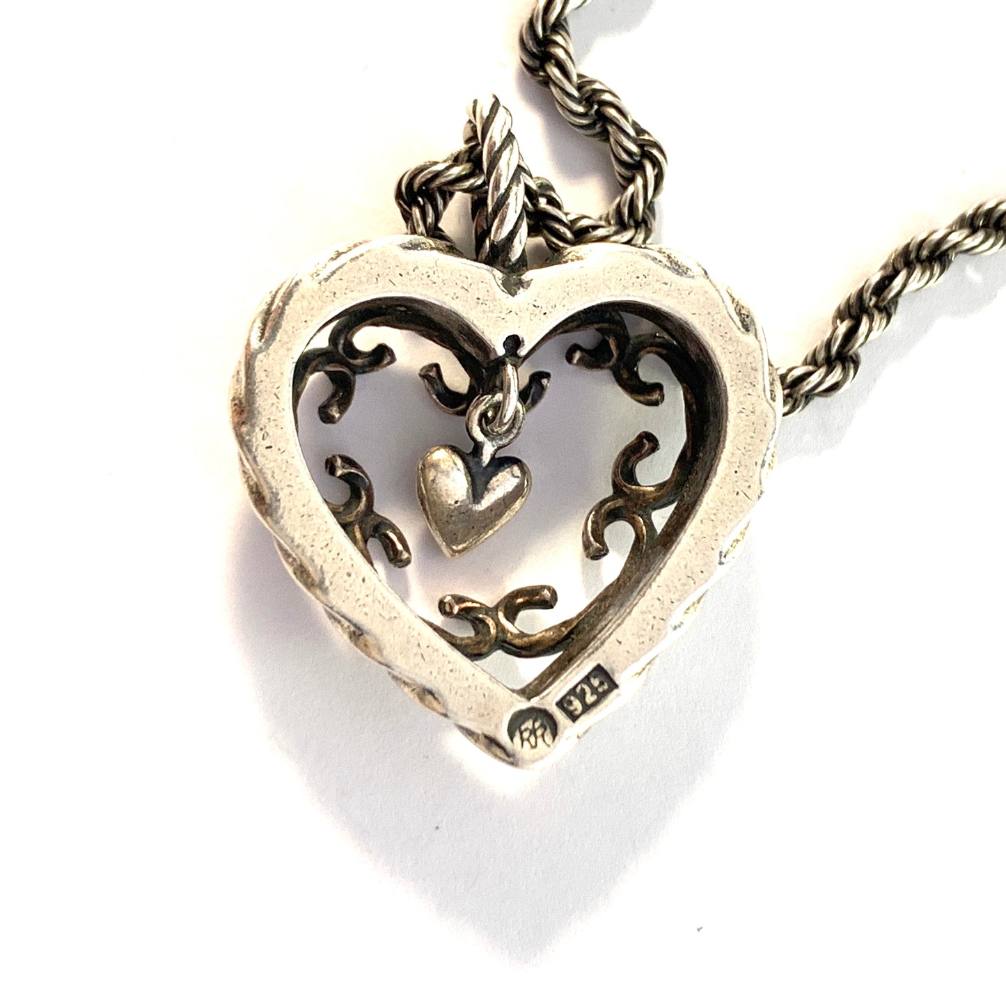 Kalevala Koru, Finland Vintage Sterling Silver Heart Of The House Pendant Necklace.