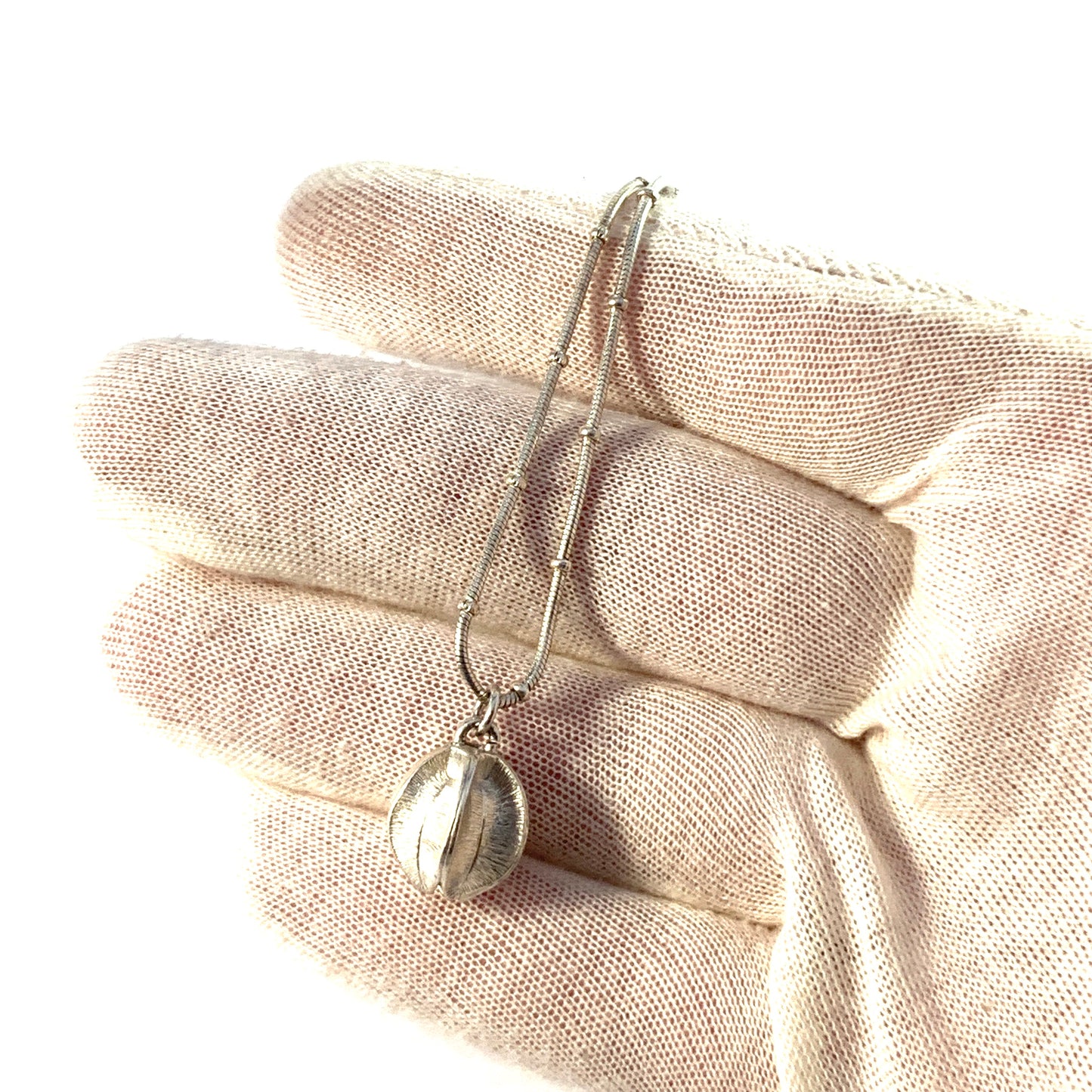 Kalevala Koru, Finland. Vintage Sterling Silver Snow Flower Bracelet.