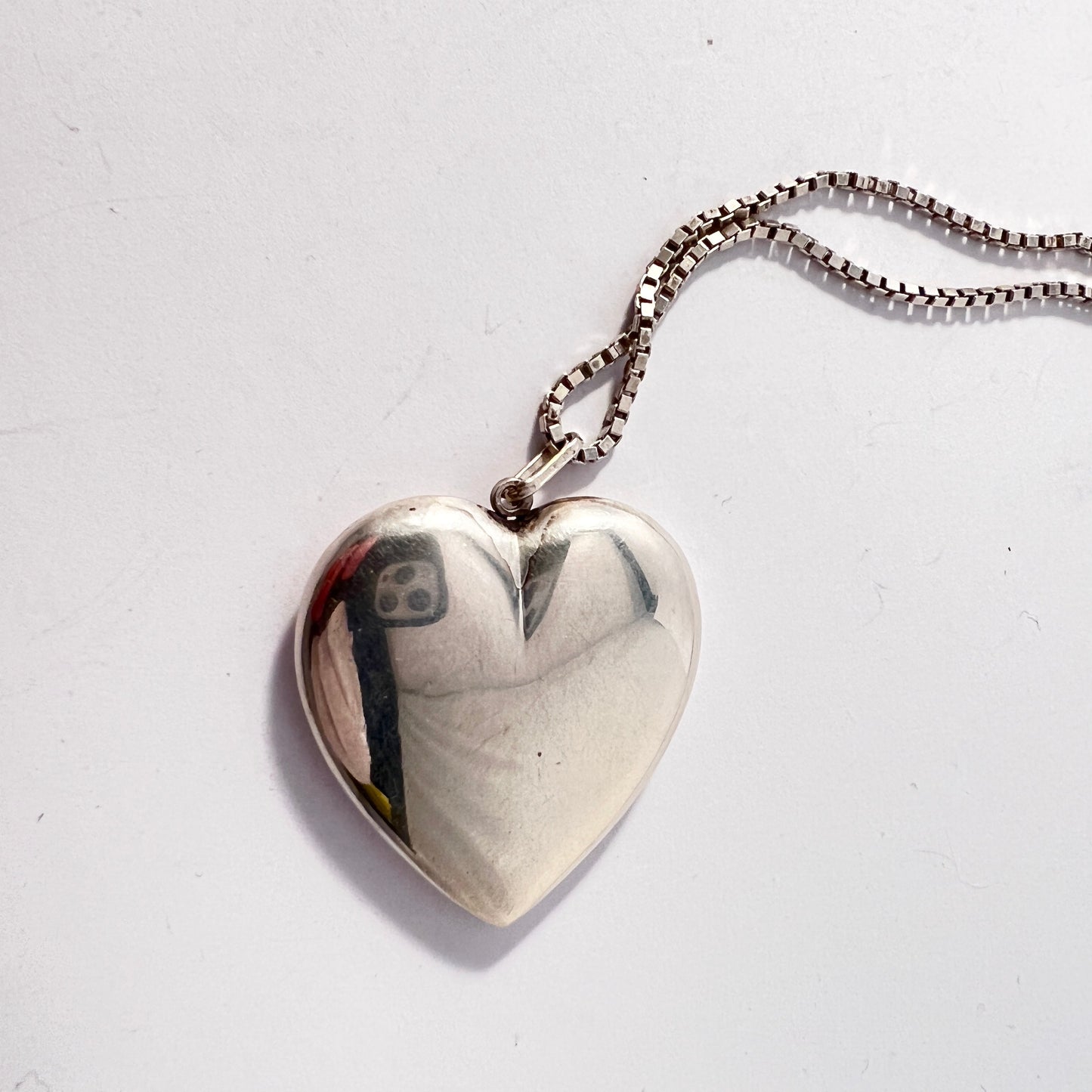Italy, Vintage Sterling Silver Heart Love Pendant Necklace.