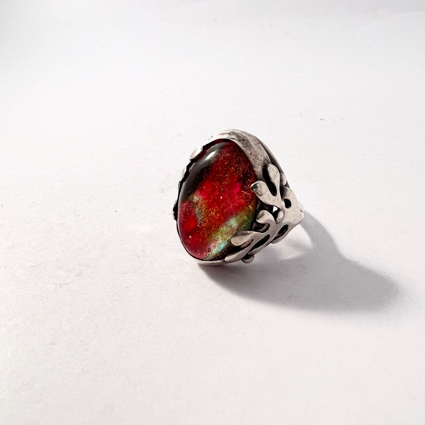 Signed SUTTON Vintage Sterling Silver Art Glass Ring.