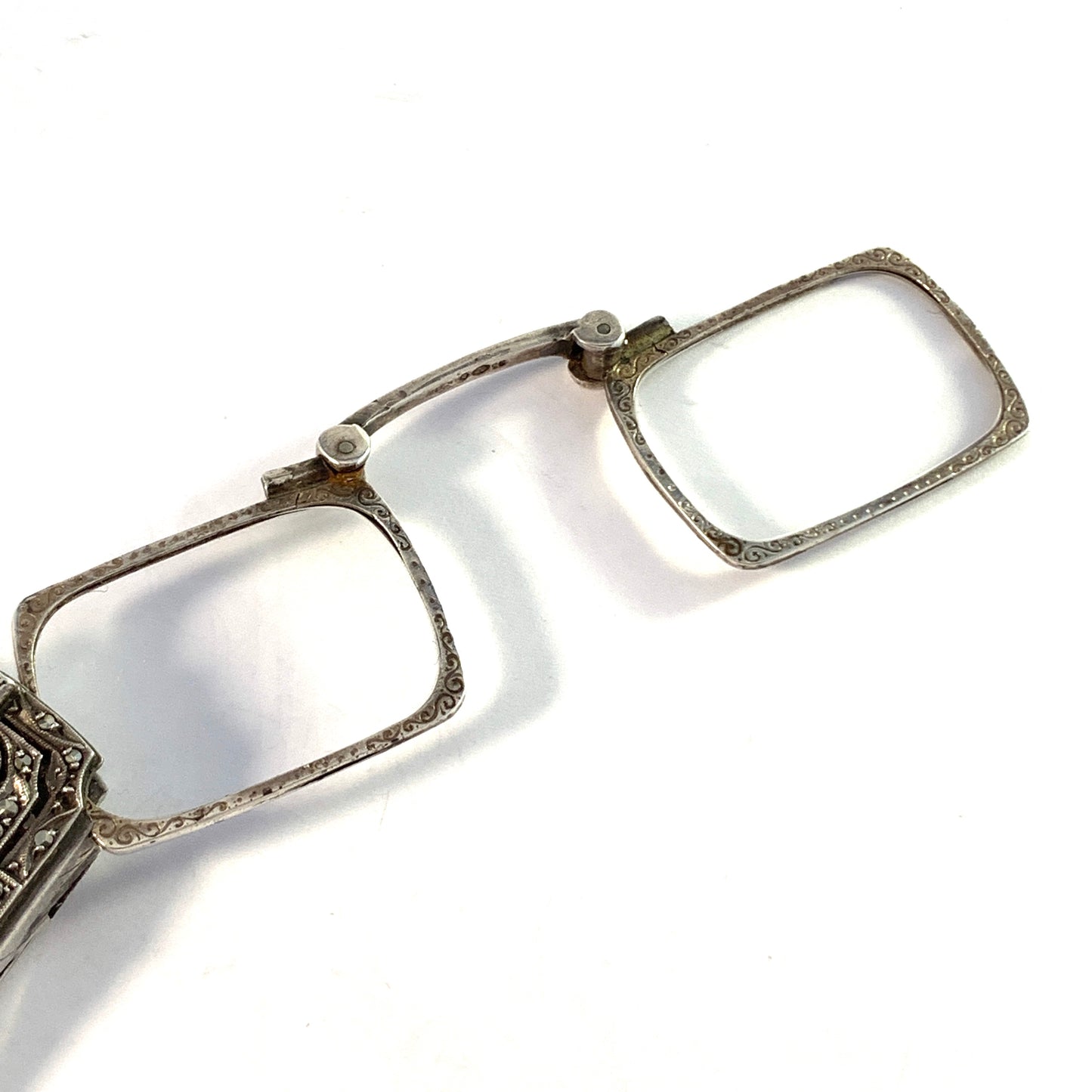 Art Deco Silver Marcasite Onyx Metal Folding Lorgnette Magnifier Pendant.