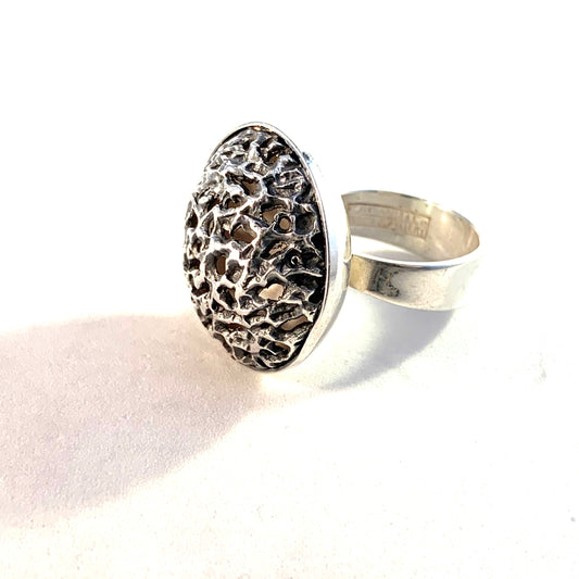 Erik Granit, Finland 1967 Sterling Silver Space Age Modernist Ring. Signed.