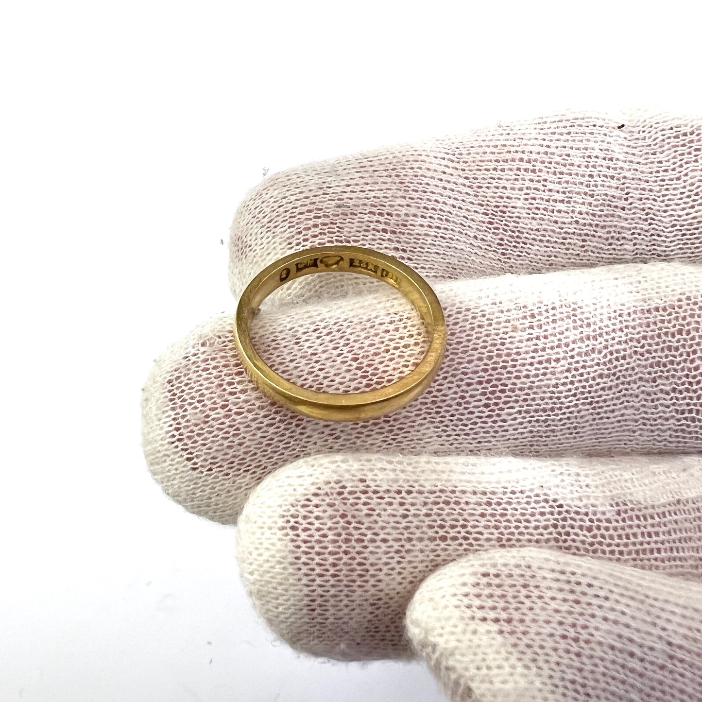 Gustaf Möllenborg, Stockholm year 1880. Antique 23k Gold Wedding Band Ring.