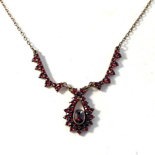 Czechoslovakia, Mid Century Solid 900 Silver Bohemian Garnet Necklace.