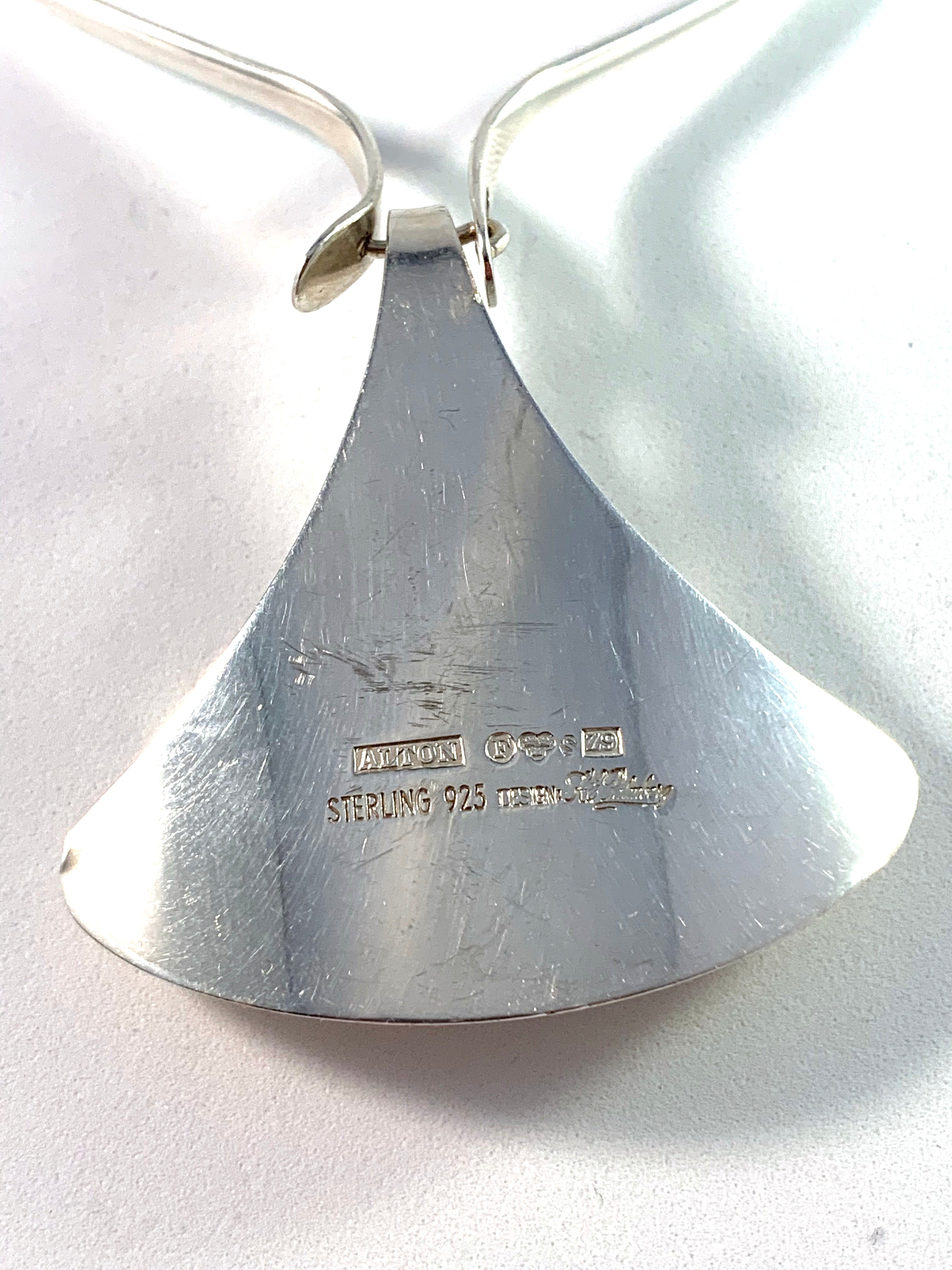 KE Palmberg for Alton, Sweden 1974. Massive Sterling Silver Collar Pendant Necklace.