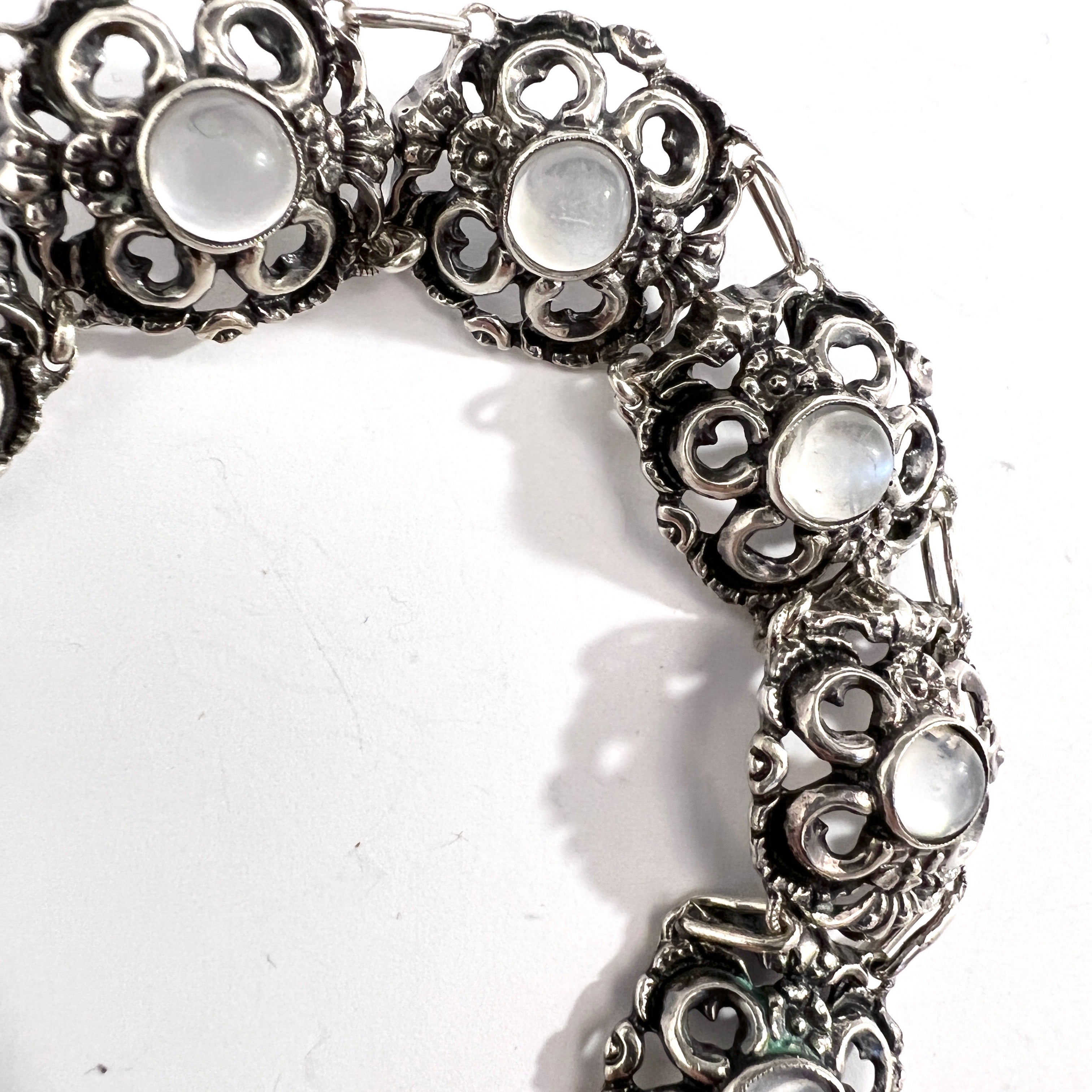 Germany c 1930s. Vintage 835 Silver Moonstone Bracelet. – T