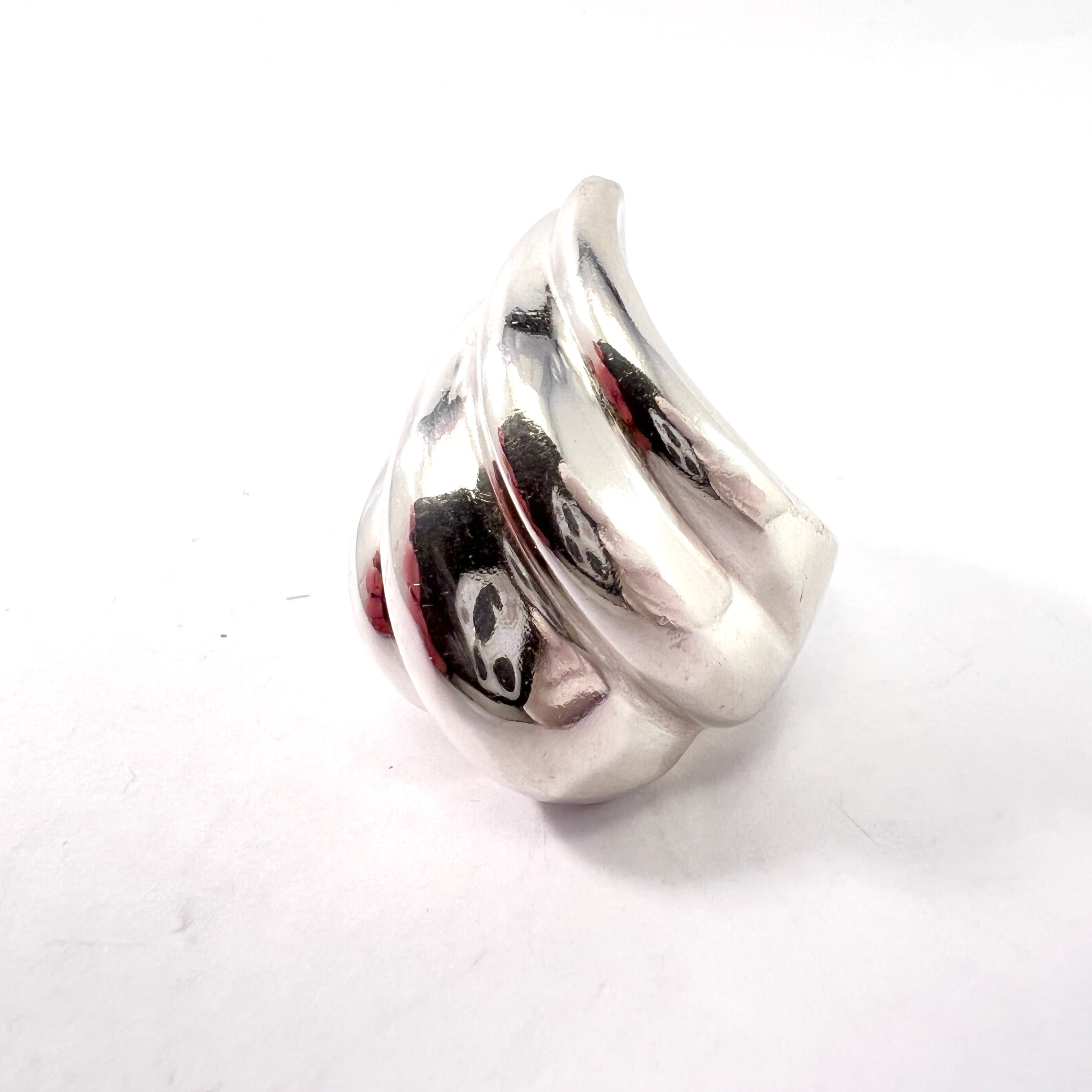Mexico. Chunky 28.7gram Vintage Sterling Silver Ring.