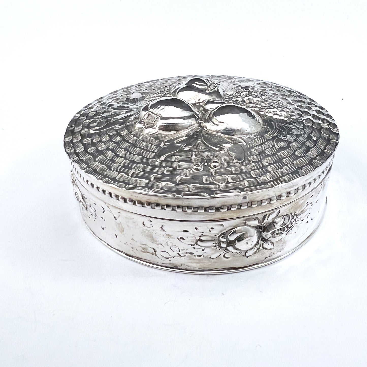 Italy. Antique Art Nouveau Solid Silver Dressing Table Trinket Jewelry Box.
