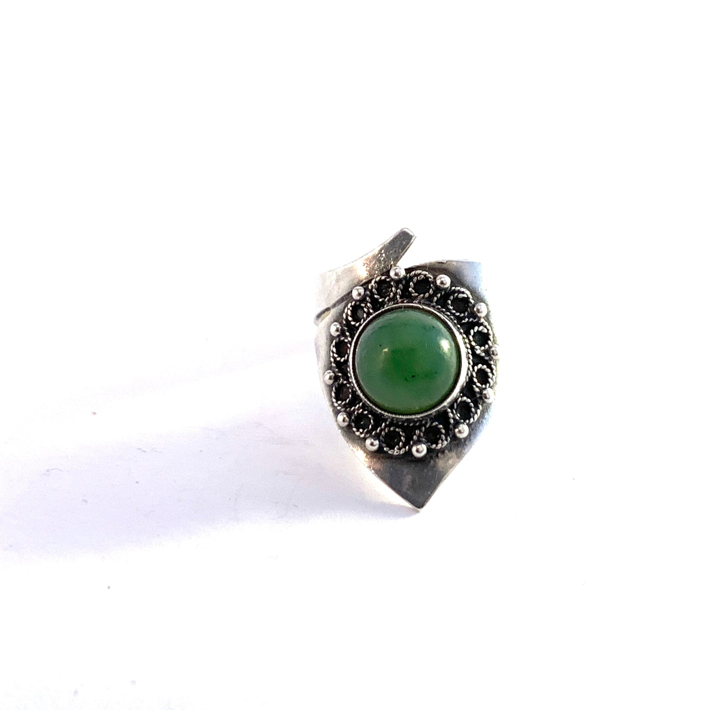 Russia, Soviet Era 1950-60s Mid Century Solid Silver Nephrite Ring.