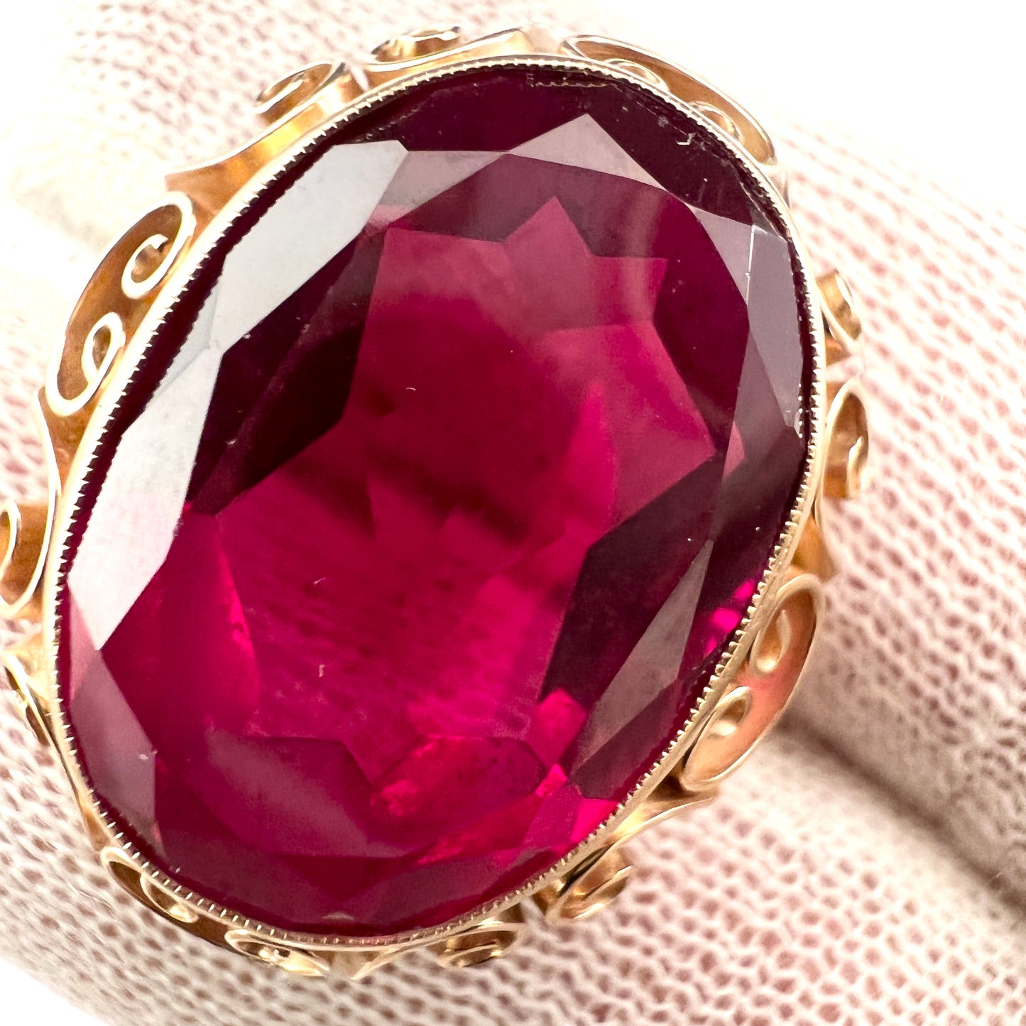 Eastern Europe. Bold Vintage Mid-Century 14k Gold Synthetic Ruby Cocktail Ring.