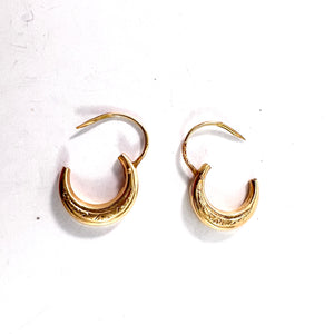 1940-50s Vintage Mid Century 18k Gold Earrings.