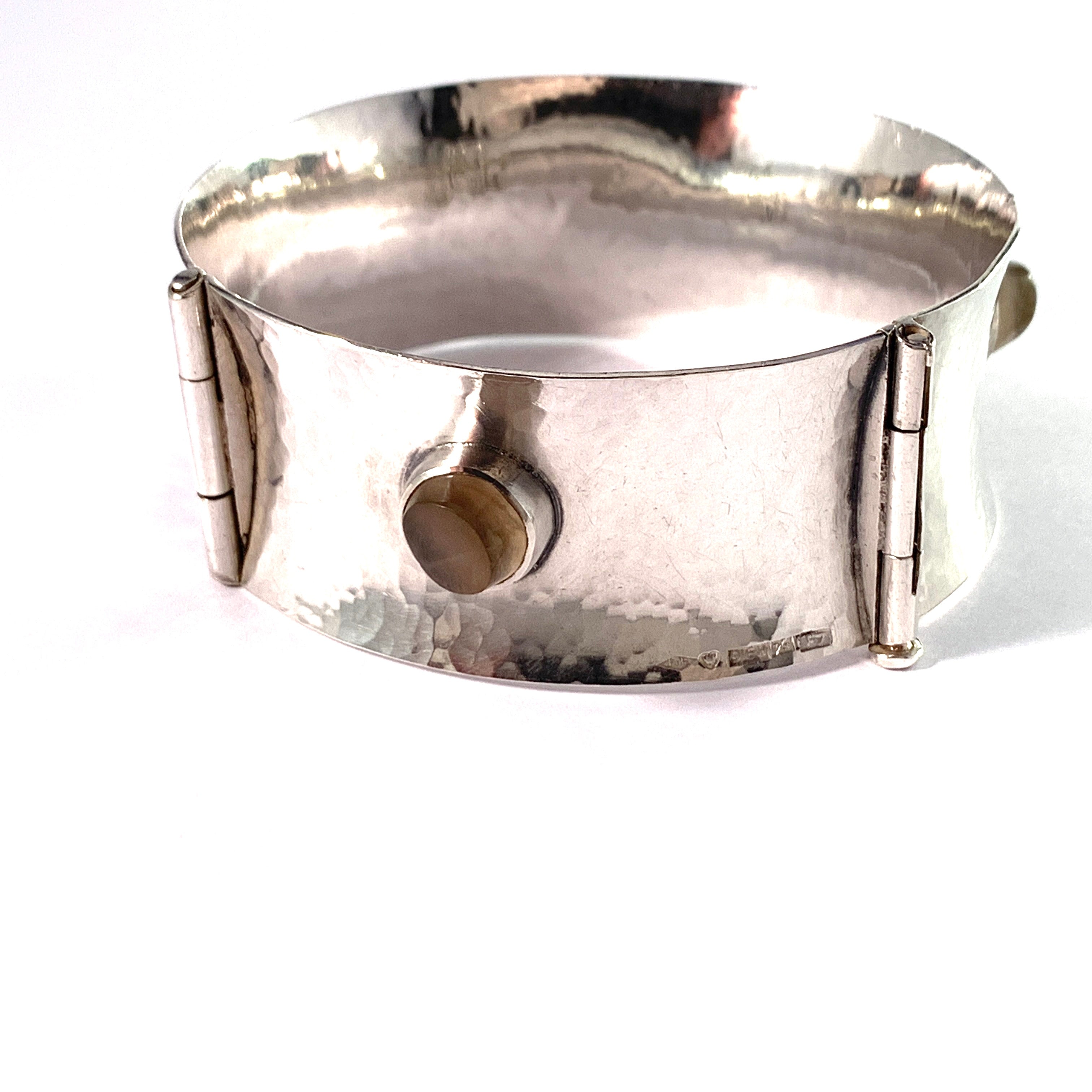 Pirkan Kulta, Finland 1959. Bold Vintage Sterling Silver Quartz Stones Bangle Bracelet.