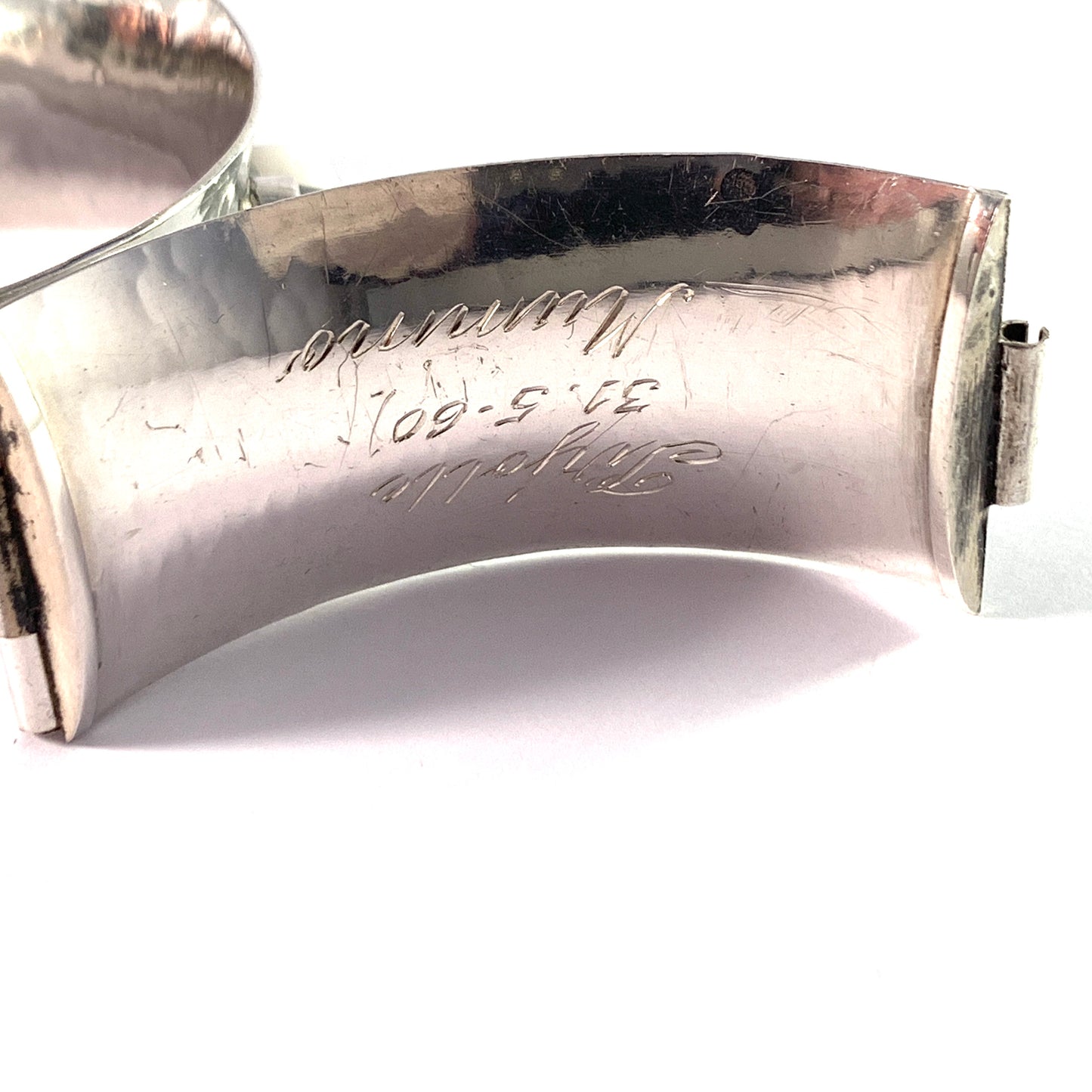 Pirkan Kulta, Finland 1959. Bold Vintage Sterling Silver Quartz Stones Bangle Bracelet.