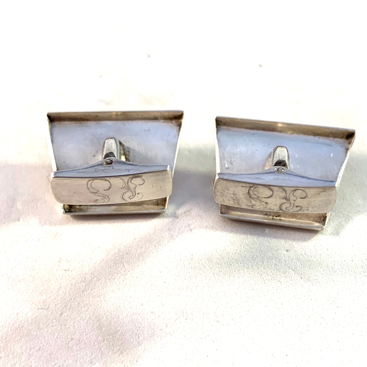 K-H Oy, Finland 1961 Large Modernist Solid Silver Hardstone Cufflinks.