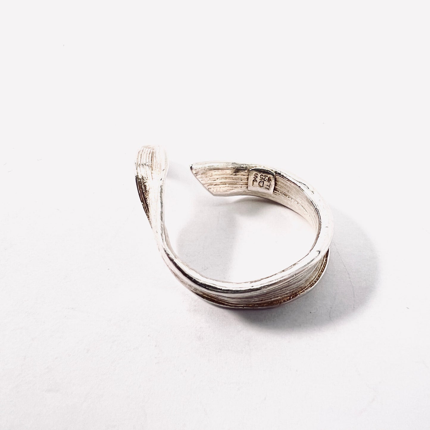 Flora Danica, Denmark. Vintage Sterling Silver Ring.