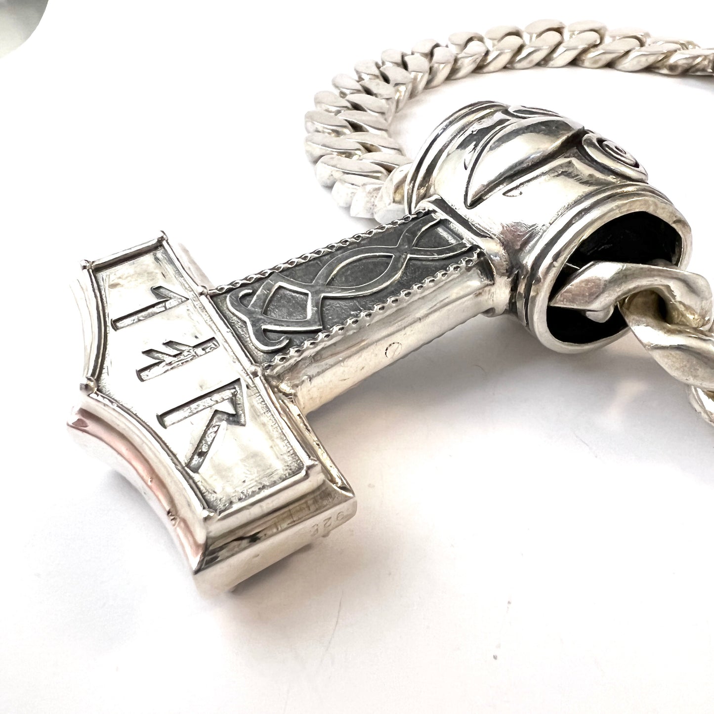 Massive 21oz / 0.6kg Sterling Silver Vintage Viking Copy Thor's Hammer Pendant Necklace.
