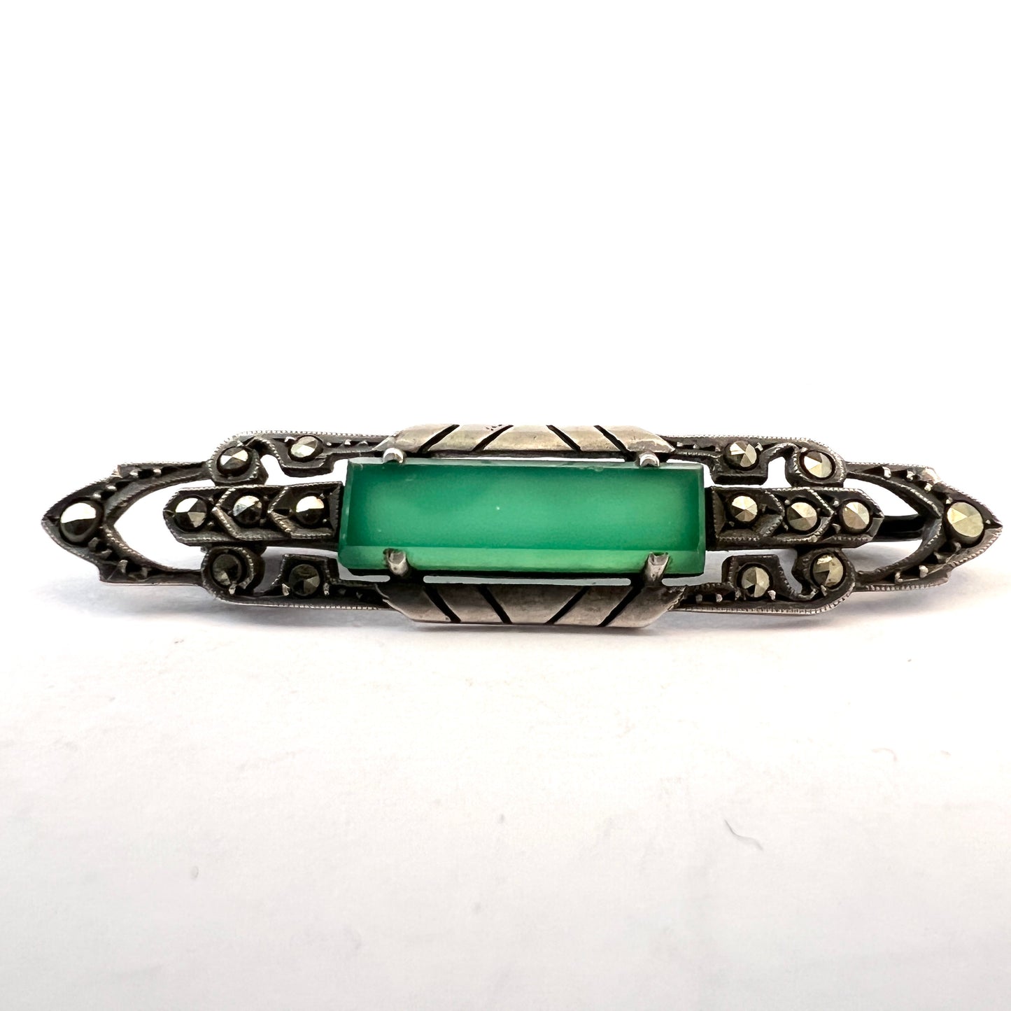 Germany c 1920s. Art Deco 900 Silver Marcasite Chrysoprase Brooch.