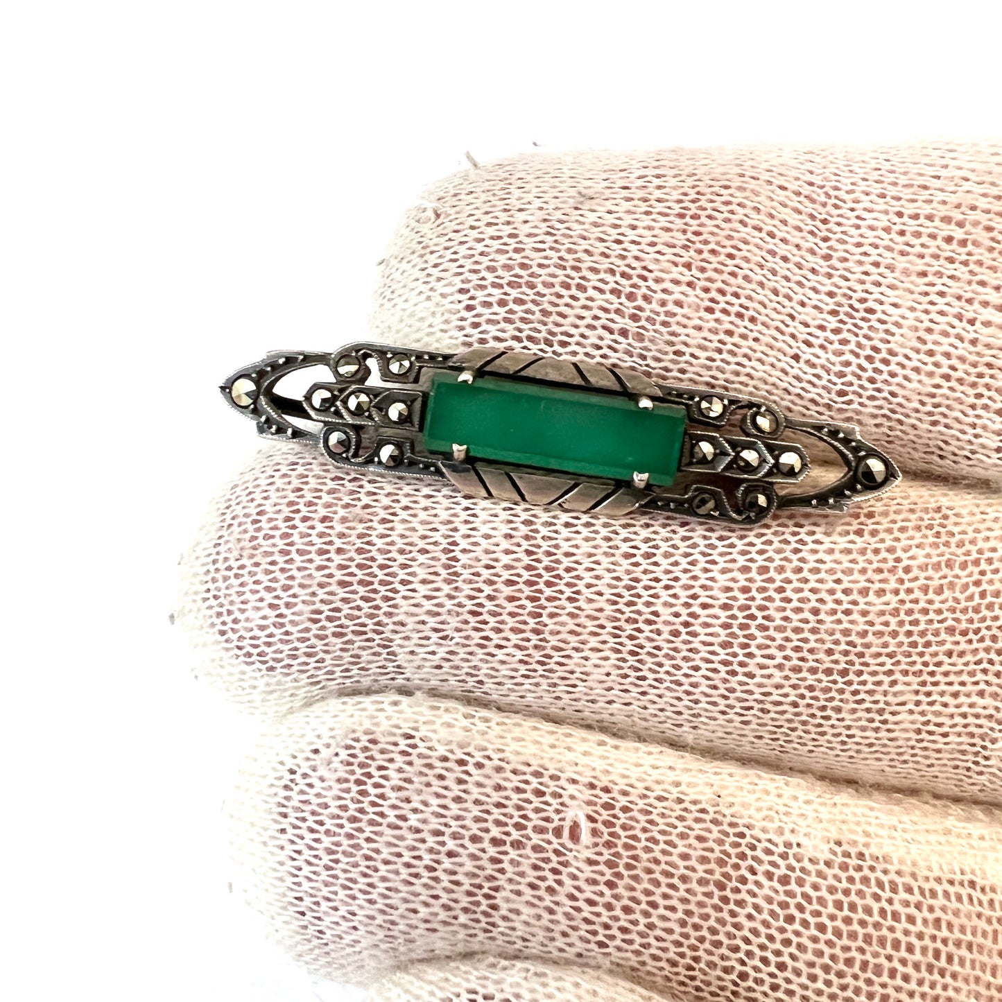 Germany c 1920s. Art Deco 900 Silver Marcasite Chrysoprase Brooch.