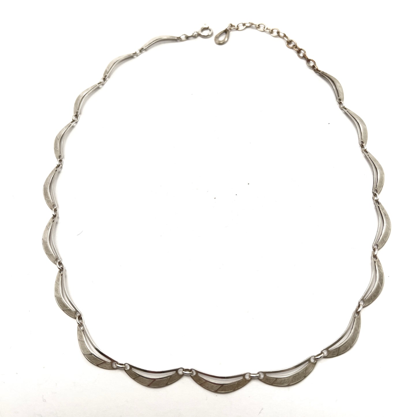 Friedrich Binder, Germany Vintage Mid Century Solid 835 Silver Necklace.