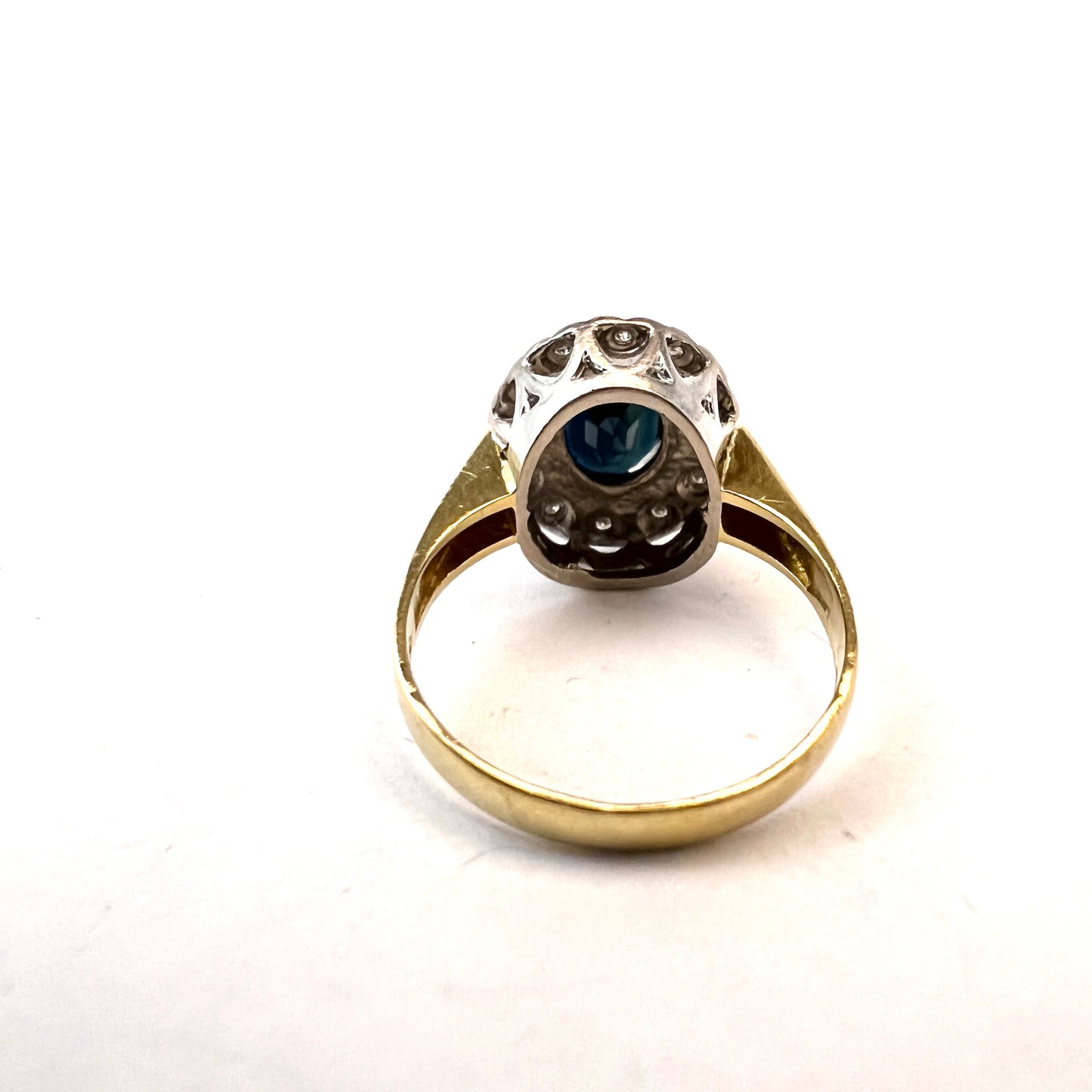 MLF, Finland 1996. Vintage 18k Gold Diamond Sapphire Ring.