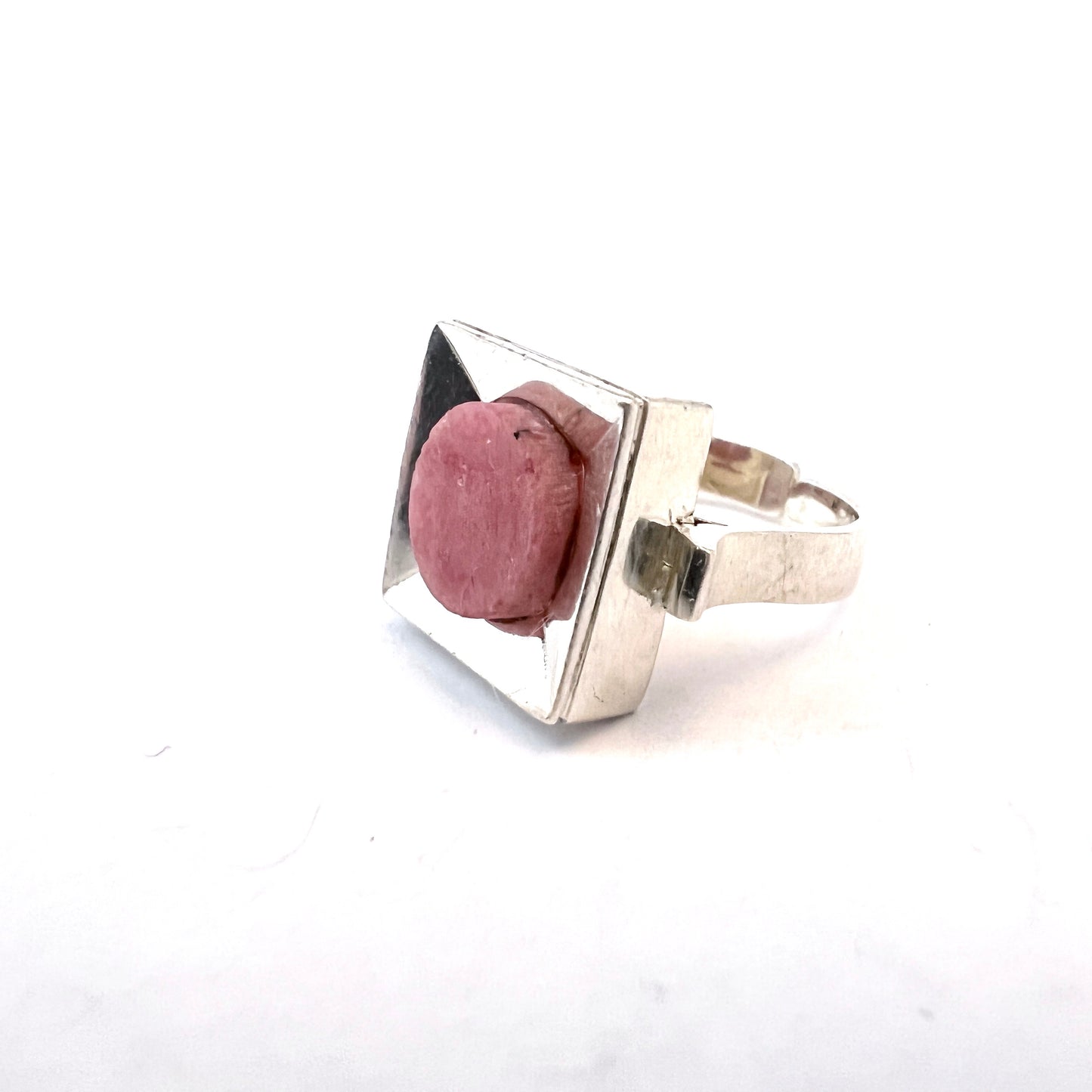 Camici Alfredo, Firenze, Italy 1944-68. Vintage 800 Silver Rhodonite Ring.