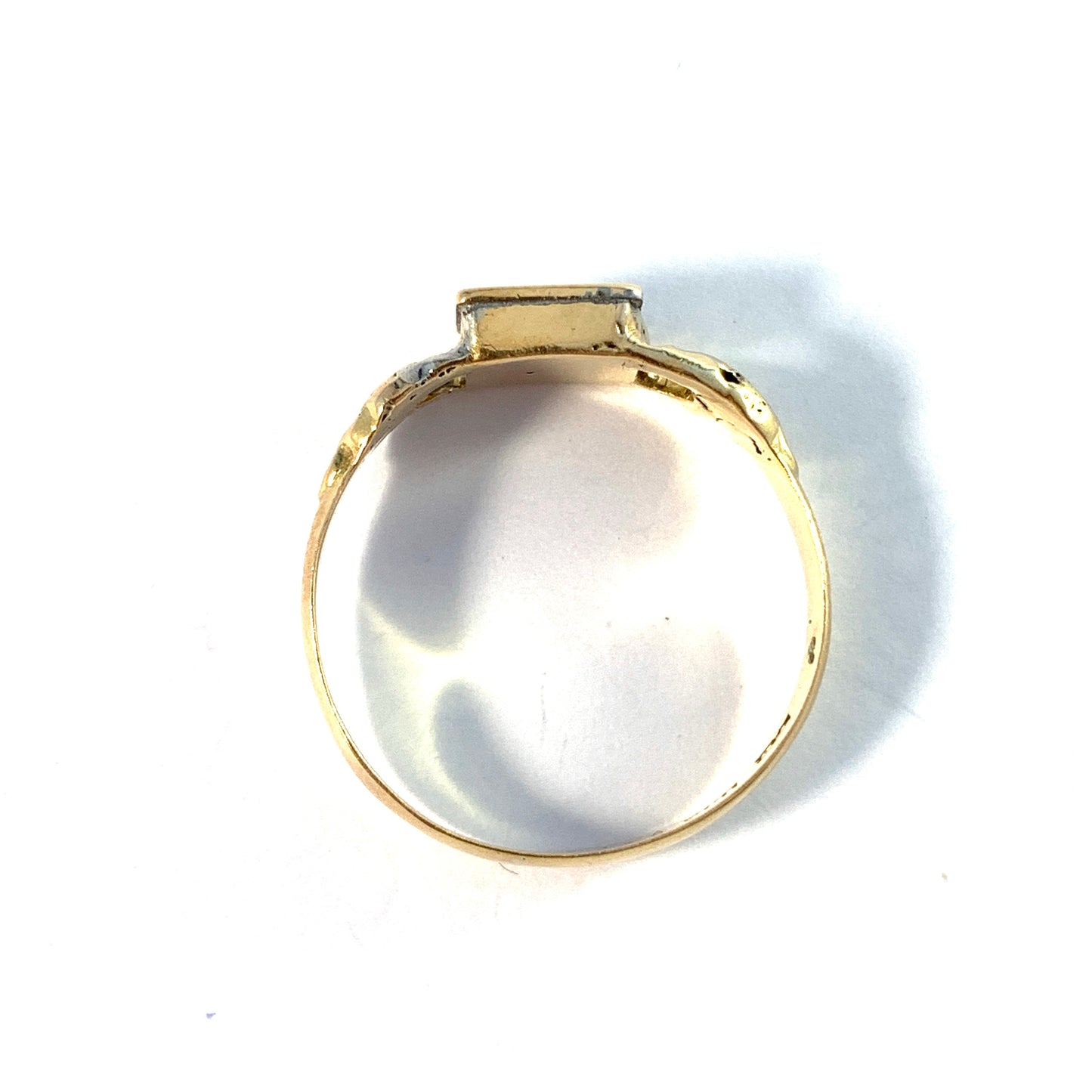 T Brandt, Sweden 1890. Antique 18k Gold Enamel Sealed Compartment Mourning Ring.