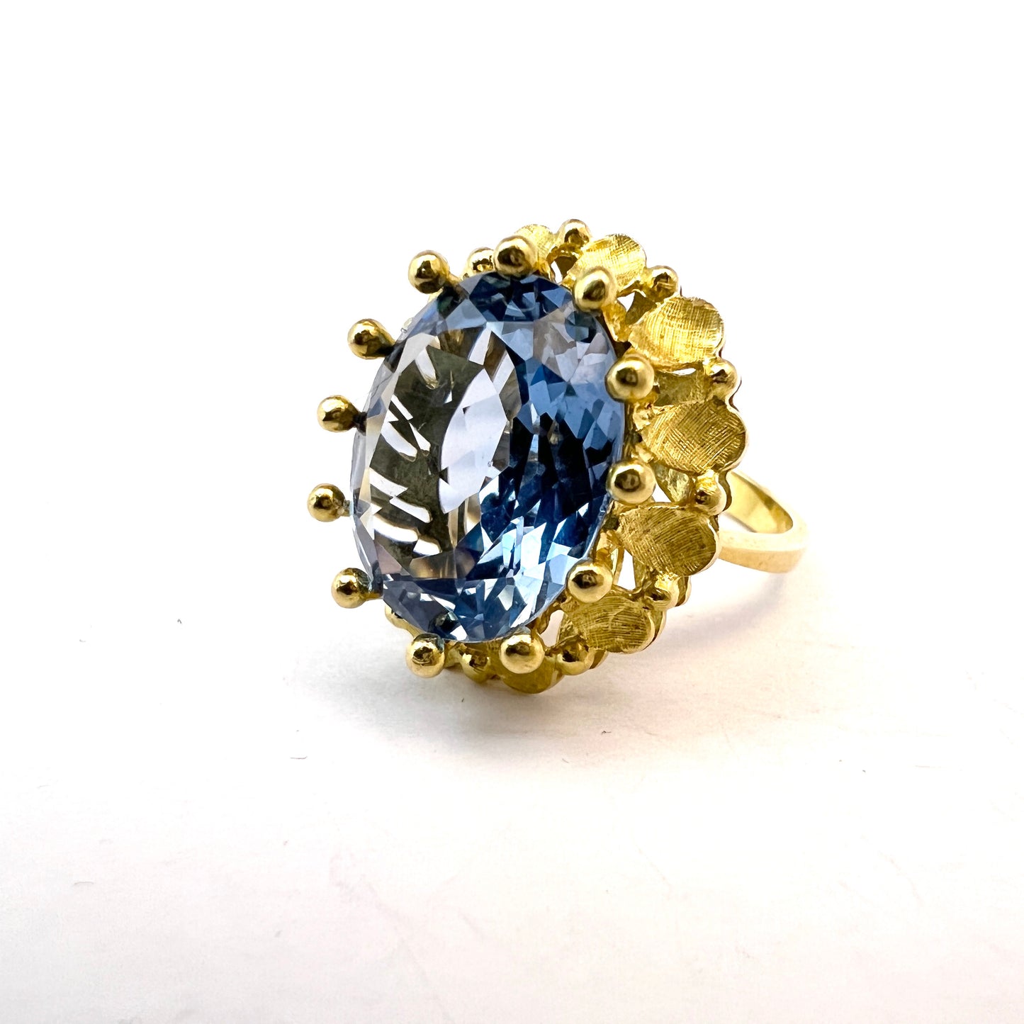 Bold Vintage 18k Gold Topaz Cocktail Ring.