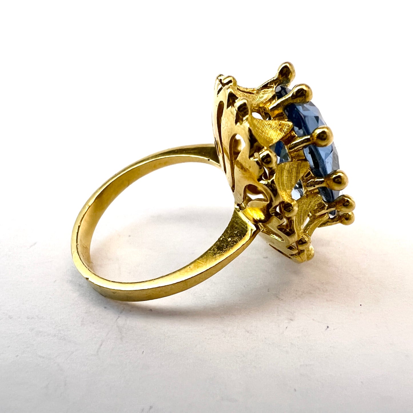 Bold Vintage 18k Gold Topaz Cocktail Ring.