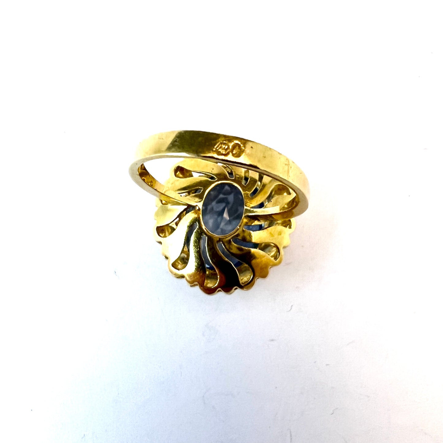 Bold Vintage 18k Gold Topaz Cocktail Ring.