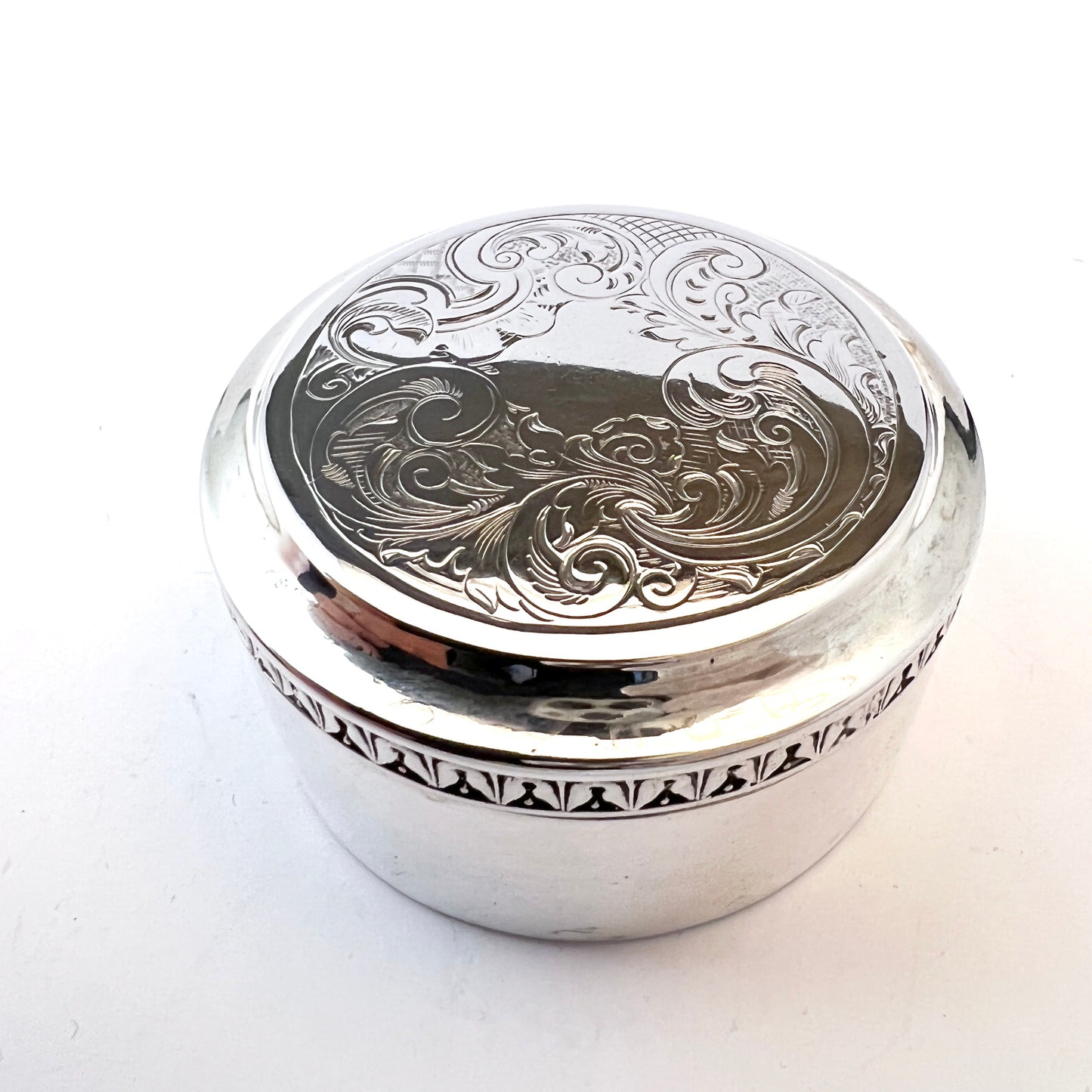 Gustaf Flocker, Sweden 1841. Early Victorian Sterling Silver Dressing Table Trinket Box.