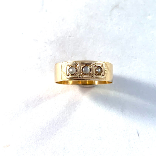 B Erlandson, Sweden year 1893, Victorian 18k Gold Seed Pearl Unisex Ring Band.