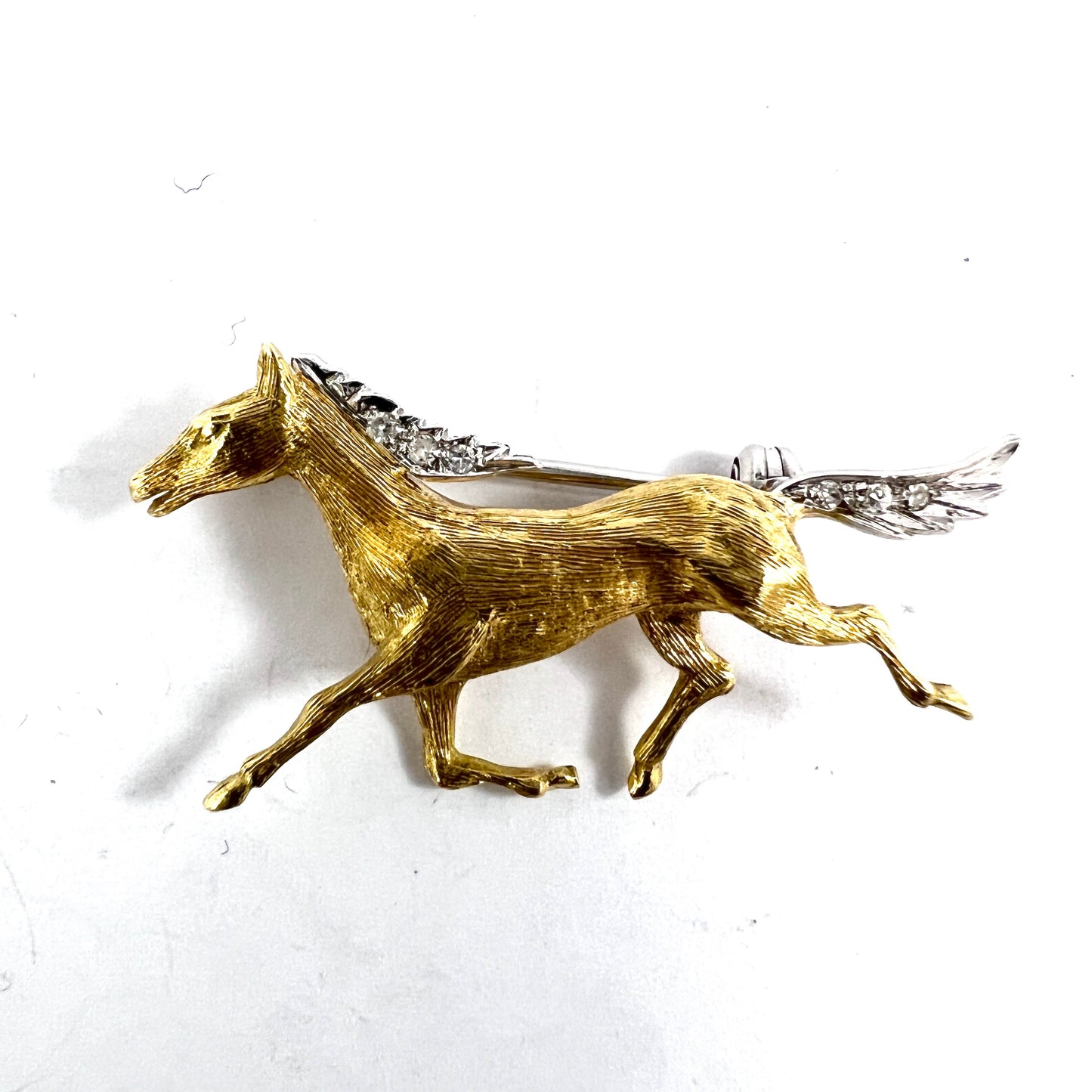 Vintage 18k Gold Diamond Horse Brooch.