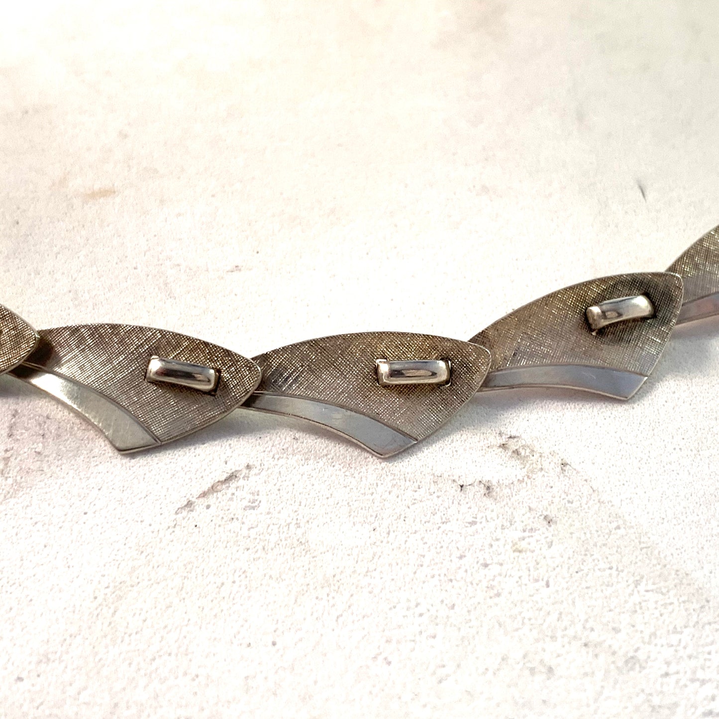Andreas Daub, Germany c 1960 Mid Century Modern Solid 830 Silver Necklace.