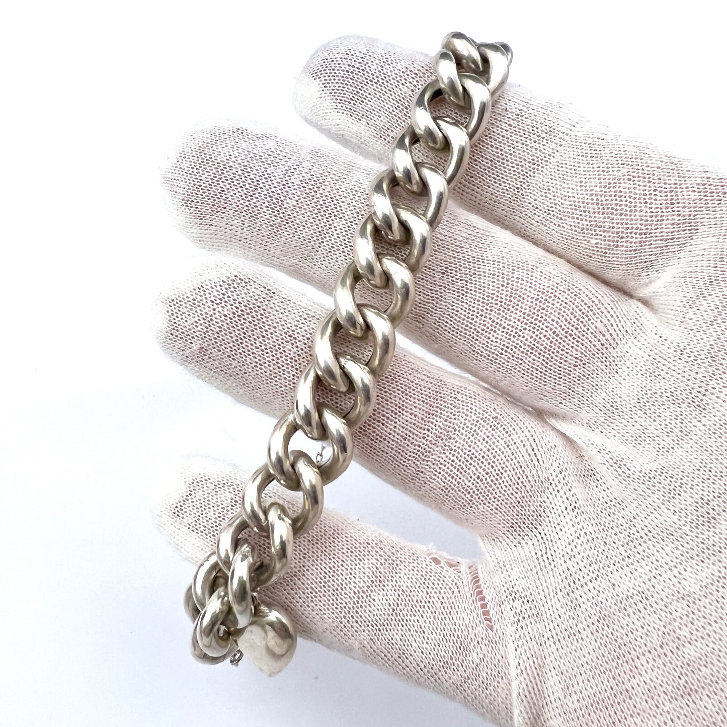 Sweden c 1940-50s. Sterling Silver Heart Charm Bracelet.