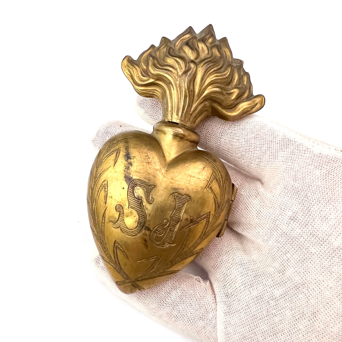 France Antique Large Ex-Voto Sacred Heart Catholic Relic Gilt Metal Pendant.