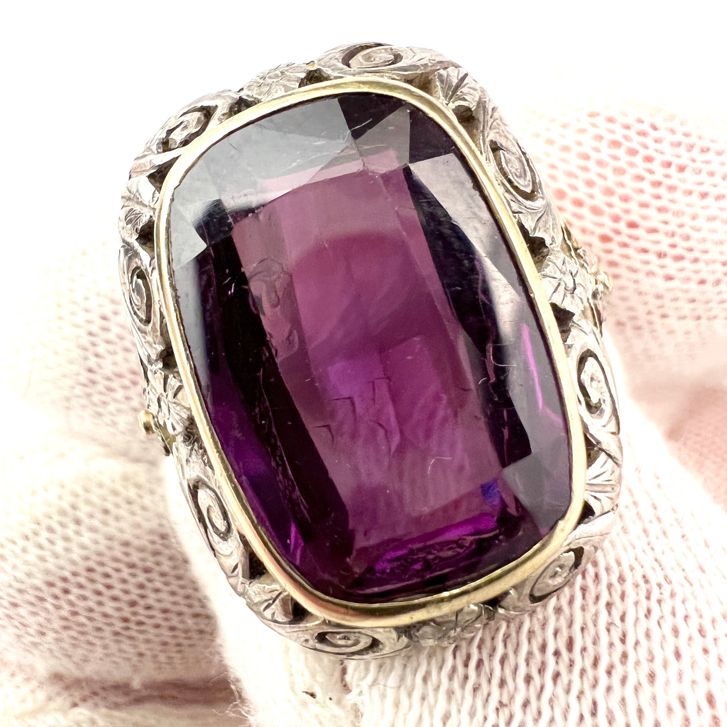 Maker FD 1930-40s. Vintage 18k Gold Silver Amethyst Ring.